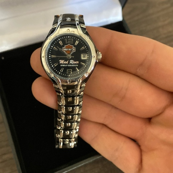 Harley-Davidson Accessories - Harley Davidson womens SMI Awards mad river watch brand new never worn outside